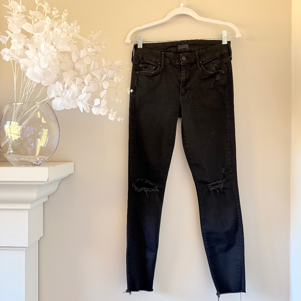 Mother Looker Ankle Fray in Guilty as Sin (Size 26)